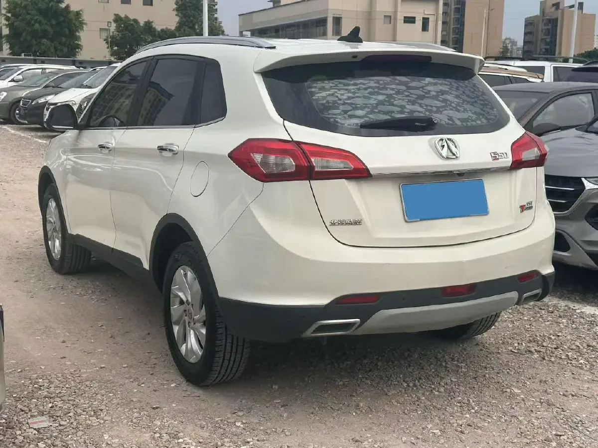 2016 BAIC WeiWang S50 1.5T 150HP L4 6MT,autocango,china used car exporter,china ev exporter,chinese used car exporter,chinese used ev exporter
