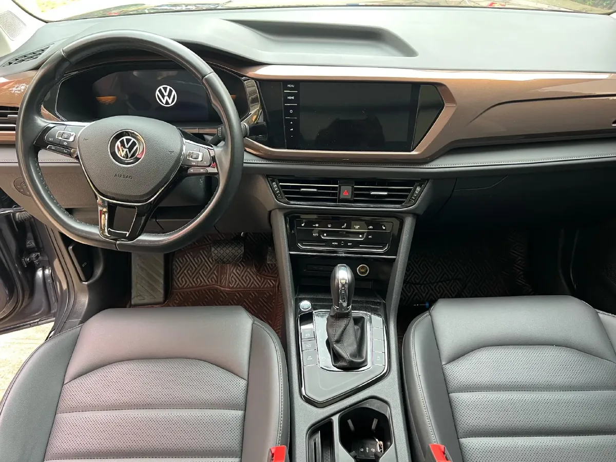 2022 Volkswagen Tharu 1.4T 150HP L4 7DCT,autocango,china used car exporter,china ev exporter,chinese used car exporter,chinese used ev exporter