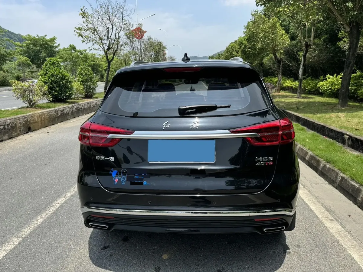 2022 HongQi HS5 2.0T 224HP L4 6AT,autocango,china used car exporter,china ev exporter,chinese used car exporter,chinese used ev exporter