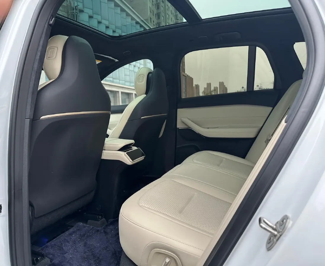 2024 NIO ES6 BEV 75KWH,autocango,china used car exporter,china ev exporter,chinese used car exporter,chinese used ev exporter