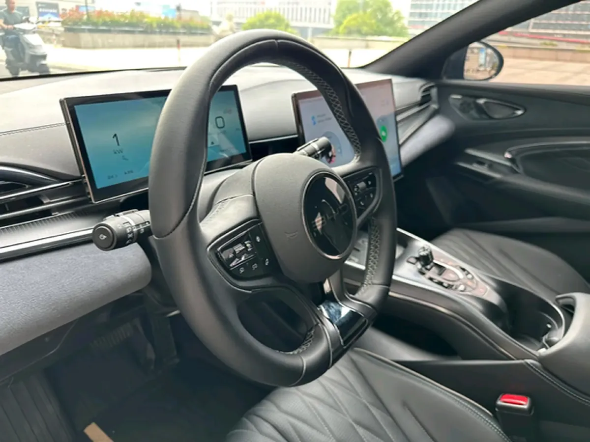 2022 MAXUS DaJia 5 BEV 70KWH,autocango,china used car exporter,china ev exporter,chinese used car exporter,chinese used ev exporter