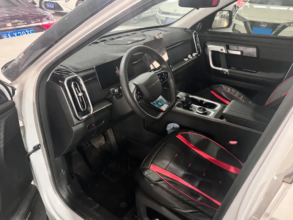 2023 Chery Exploration 06 1.6T 197HP L4 7DCT,autocango,china used car exporter,china ev exporter,chinese used car exporter,chinese used ev exporter