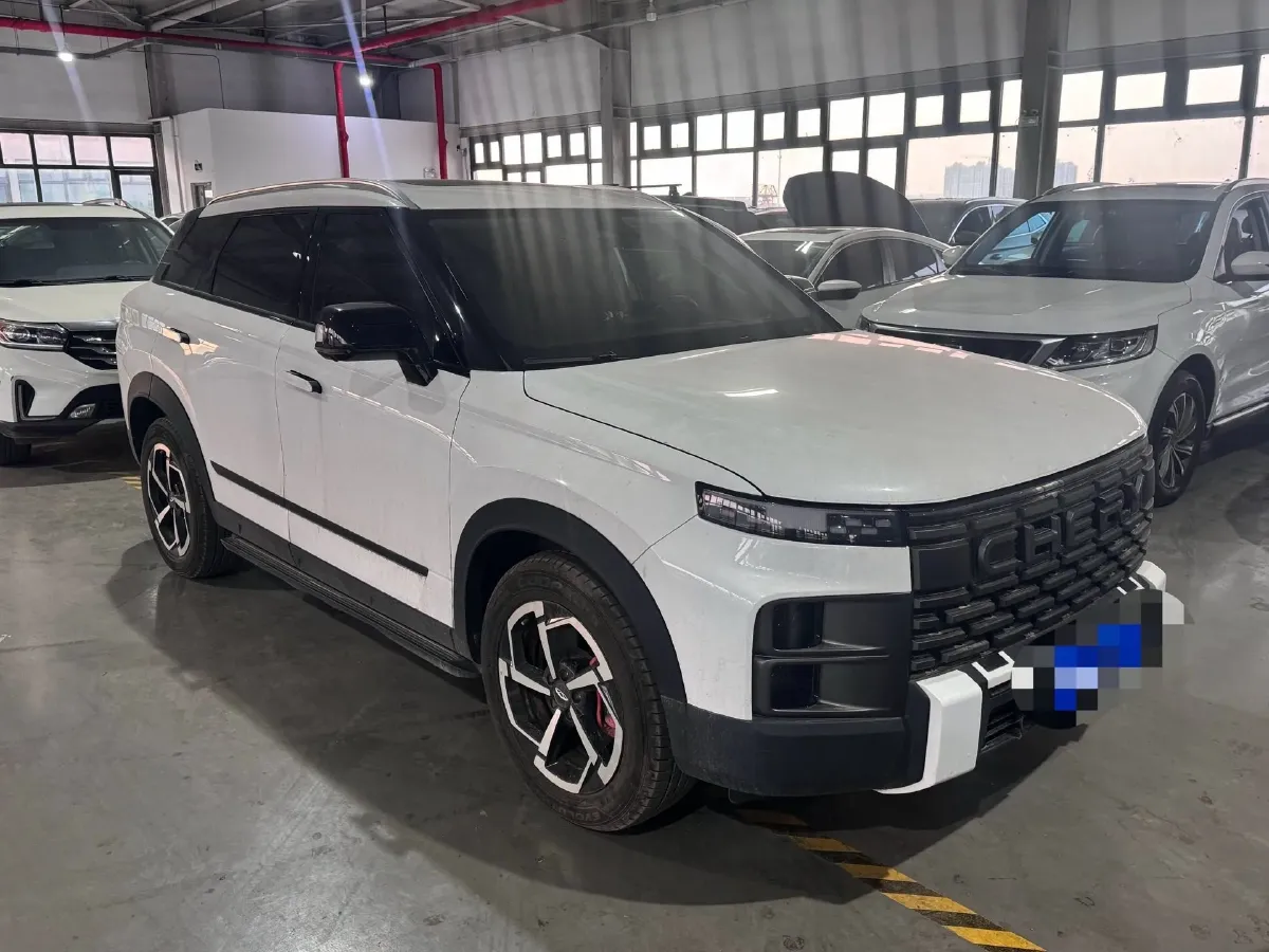 2023 Chery Exploration 06 1.6T 197HP L4 7DCT,autocango,china used car exporter,china ev exporter,chinese used car exporter,chinese used ev exporter