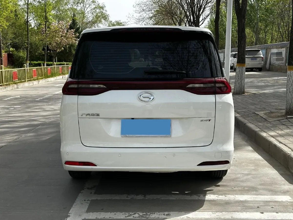 2021 GAC Trumpchi M6 1.5T 169HP L4 7DCT,autocango,china used car exporter,china ev exporter,chinese used car exporter,chinese used ev exporter