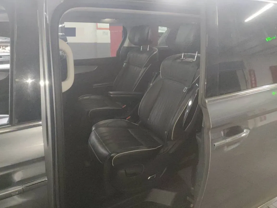 2021 Roewe iMAX8 2.0T 234HP L4 8AT,autocango,china used car exporter,china ev exporter,chinese used car exporter,chinese used ev exporter