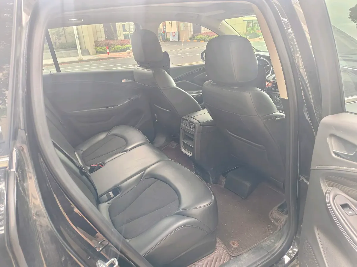 2021 Buick EnvisionPlus 1.5T 169HP L4 7DCT,autocango,china used car exporter,china ev exporter,chinese used car exporter,chinese used ev exporter