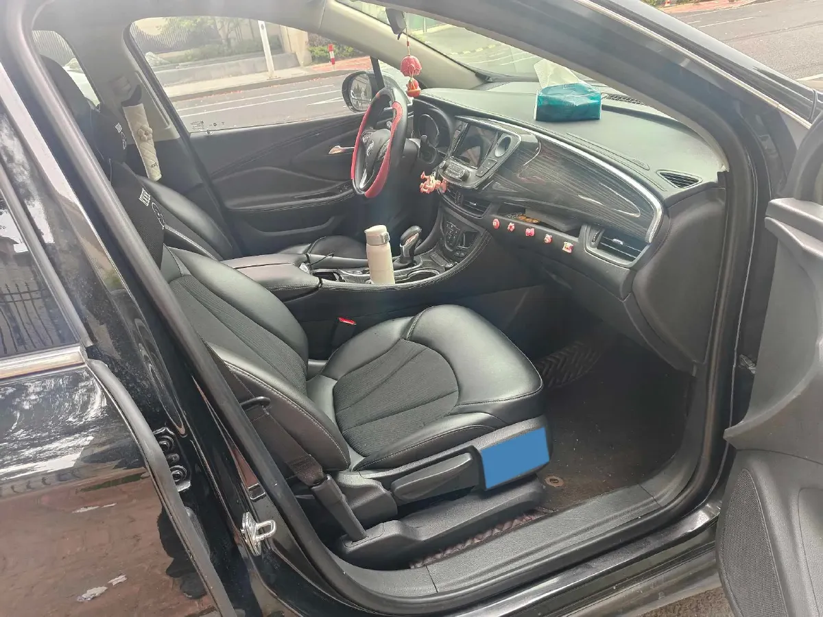 2021 Buick EnvisionPlus 1.5T 169HP L4 7DCT,autocango,china used car exporter,china ev exporter,chinese used car exporter,chinese used ev exporter