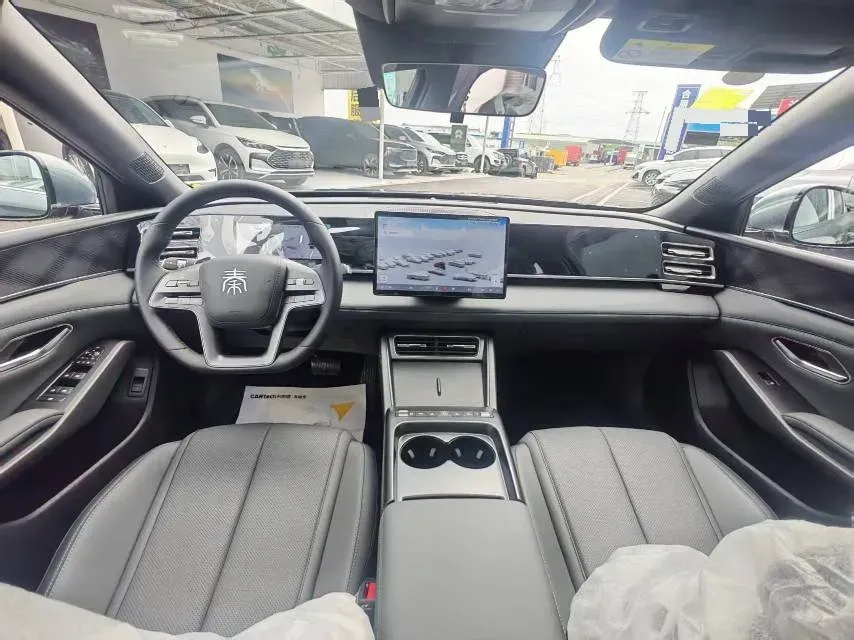 2026 BYD QinL 1.5L 101HP L4 E-CVT PHEV,autocango,china used car exporter,china ev exporter,chinese used car exporter,chinese used ev exporter