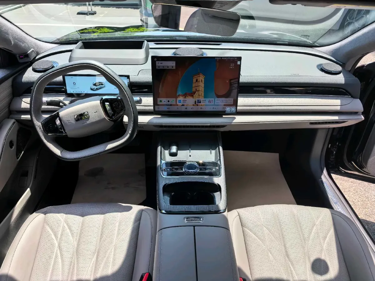 2025 Geely Galaxy Starshine 8 1.5T 163HP L4 3DHT PHEV 27.69KWH,autocango,china used car exporter,china ev exporter,chinese used car exporter,chinese used ev exporter