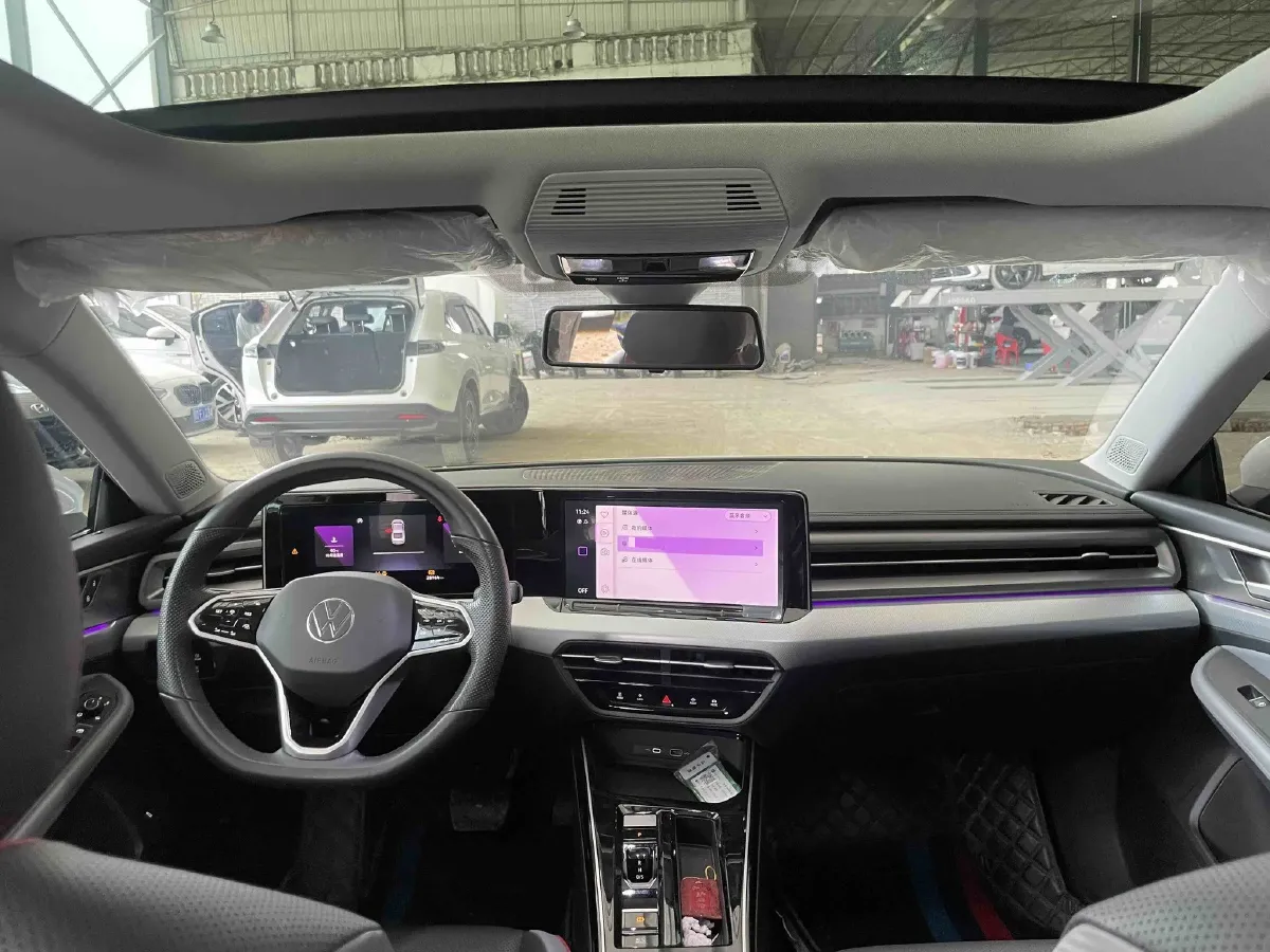 2023 Volkswagen Lamando 1.4T 150HP L4 7DCT,autocango,china used car exporter,china ev exporter,chinese used car exporter,chinese used ev exporter