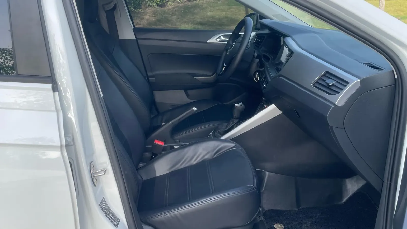 2023 Volkswagen Polo 1.5L 113HP L4 6AT,autocango,china used car exporter,china ev exporter,chinese used car exporter,chinese used ev exporter