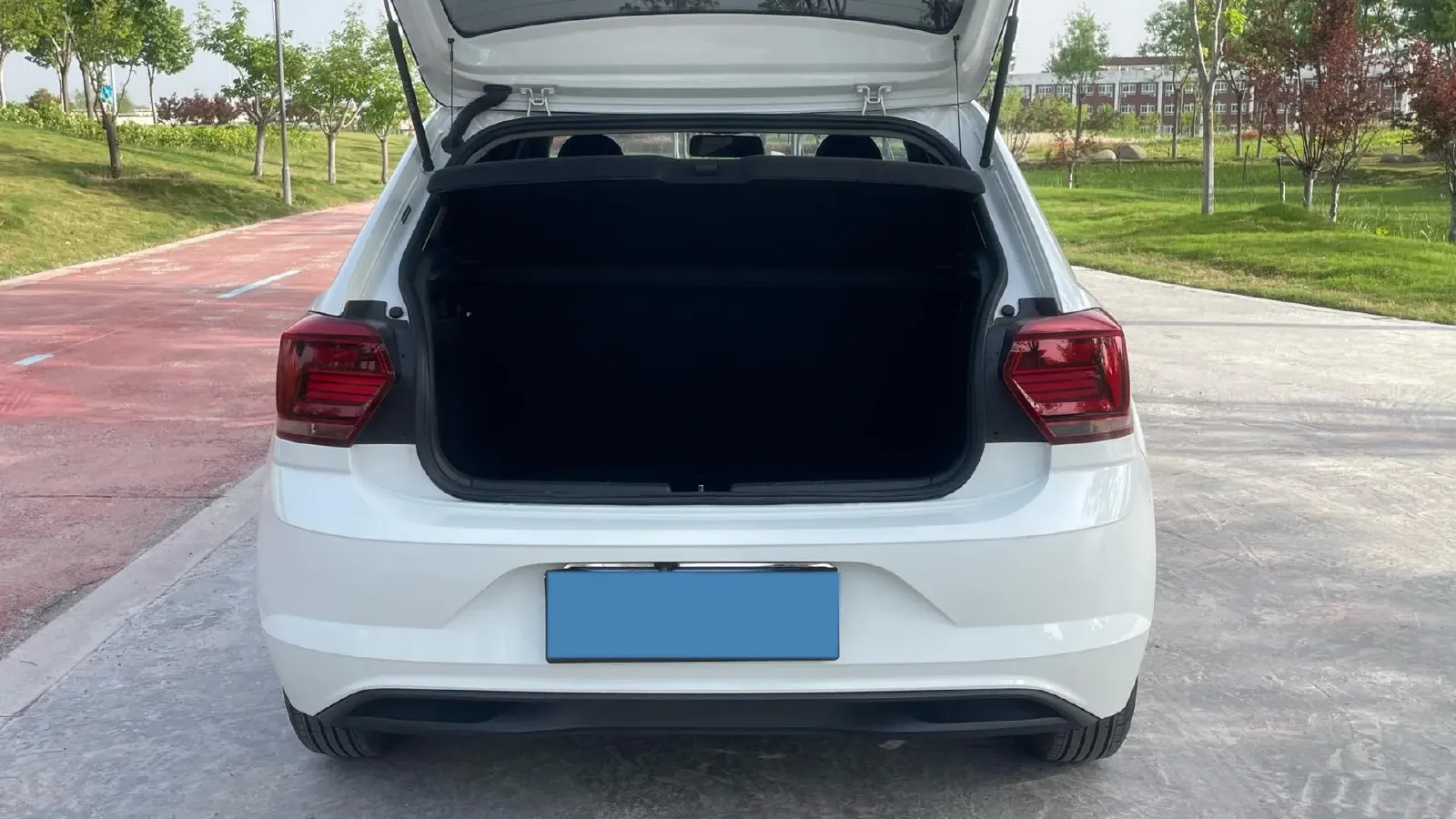 2023 Volkswagen Polo 1.5L 113HP L4 6AT,autocango,china used car exporter,china ev exporter,chinese used car exporter,chinese used ev exporter