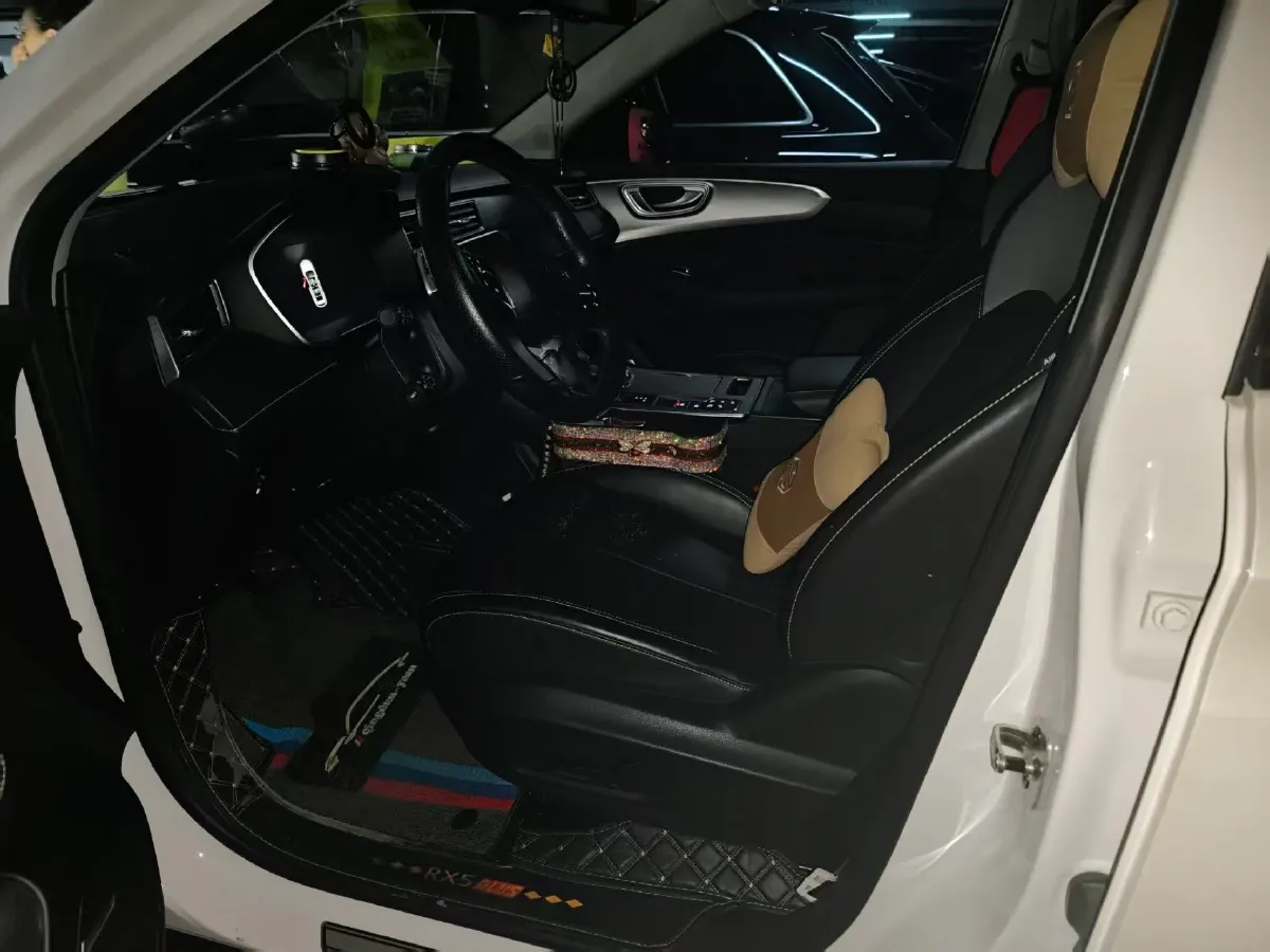 2020 Roewe RX5 1.5T 169HP L4 AMT PHEV 11.1KWH,autocango,china used car exporter,china ev exporter,chinese used car exporter,chinese used ev exporter