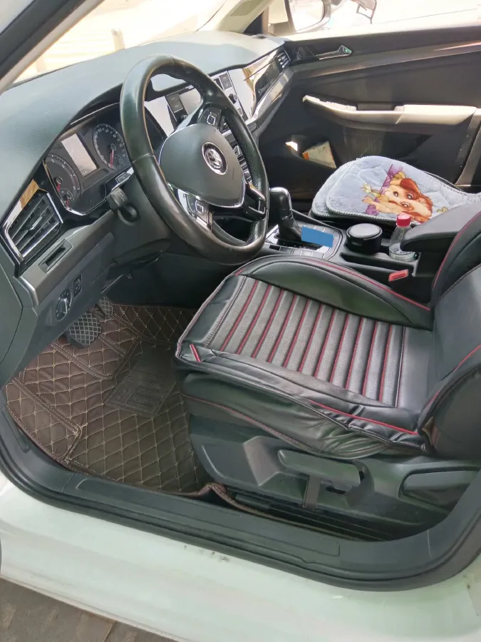 2019 MAXUS T60 2.0T 218HP L4 6AT,autocango,china used car exporter,china ev exporter,chinese used car exporter,chinese used ev exporter