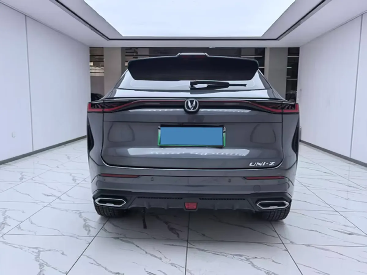 2024 ChangAn UNI-Z 1.5L 98HP L4 E-CVT PHEV 18.4KWH,autocango,china used car exporter,china ev exporter,chinese used car exporter,chinese used ev exporter