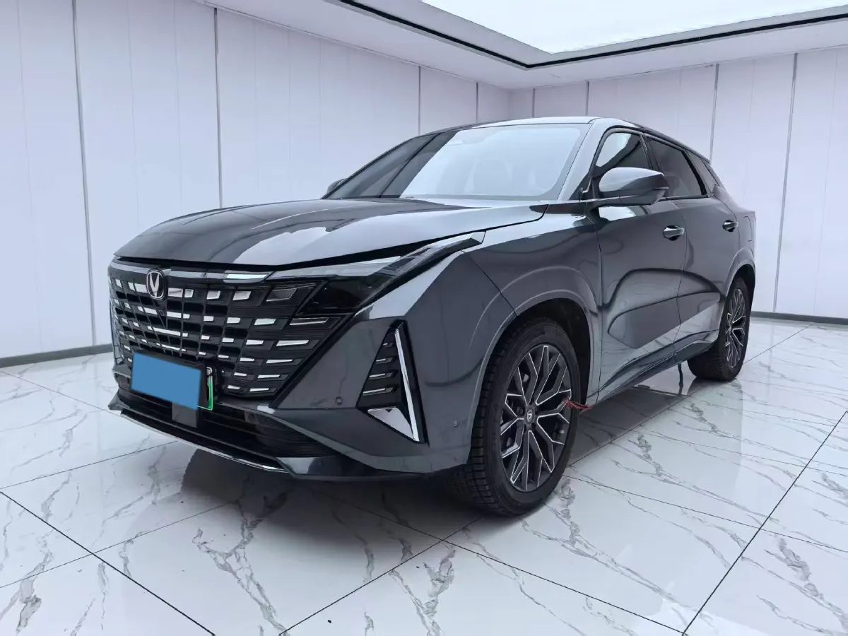 2024 ChangAn UNI-Z 1.5L 98HP L4 E-CVT PHEV 18.4KWH,autocango,china used car exporter,china ev exporter,chinese used car exporter,chinese used ev exporter
