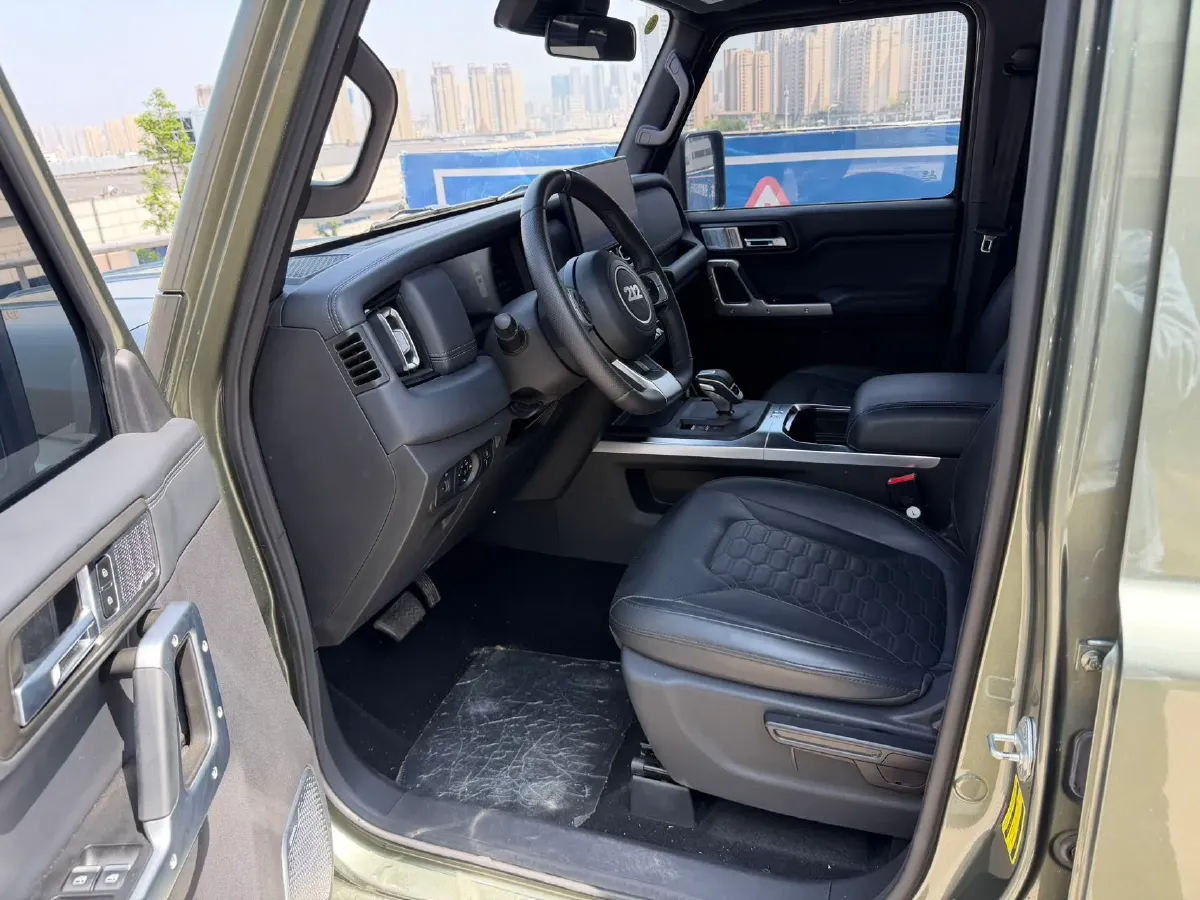 2024 212 212 T01 2.0T 252HP L4 8AT,autocango,china used car exporter,china ev exporter,chinese used car exporter,chinese used ev exporter