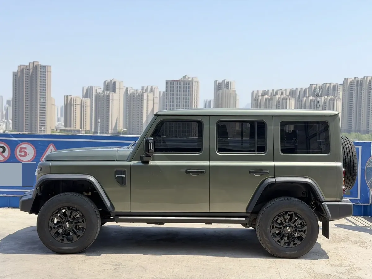 2024 212 212 T01 2.0T 252HP L4 8AT,autocango,china used car exporter,china ev exporter,chinese used car exporter,chinese used ev exporter