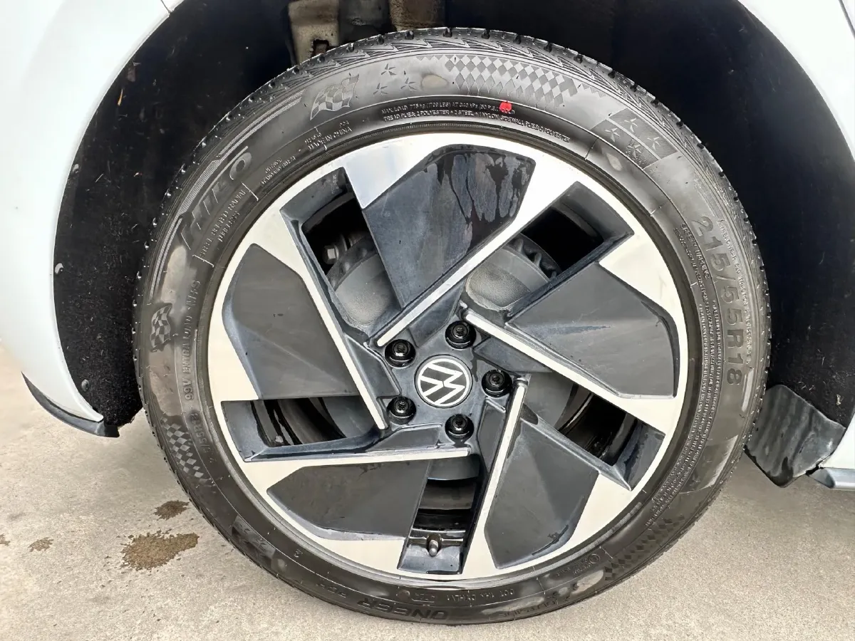 2023 Volkswagen ID.3 BEV 52.8KWH,autocango,china used car exporter,china ev exporter,chinese used car exporter,chinese used ev exporter