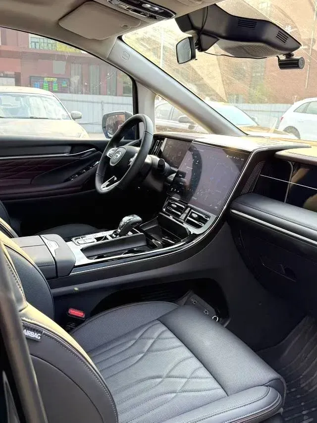 2024 GAC Trumpchi M8 2.0T 252HP L4 8AT,autocango,china used car exporter,china ev exporter,chinese used car exporter,chinese used ev exporter