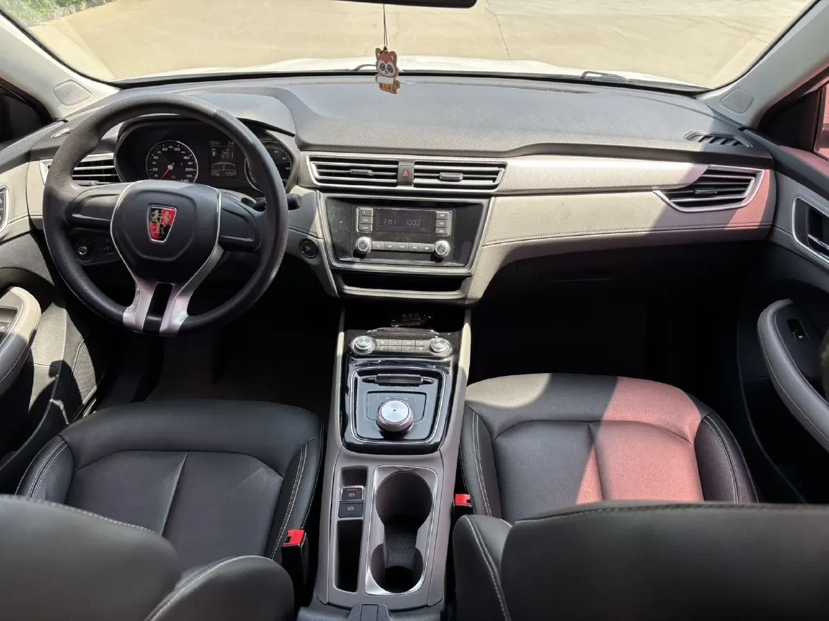 2018 Roewe Ei5 BEV 35KWH,autocango,china used car exporter,china ev exporter,chinese used car exporter,chinese used ev exporter