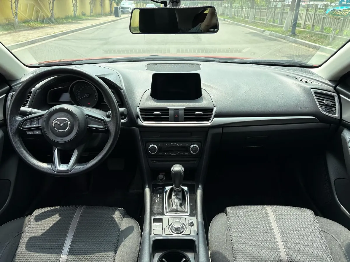 2017 Mazda 3 Axela 1.5L 117HP L4 6AT,autocango,china used car exporter,china ev exporter,chinese used car exporter,chinese used ev exporter