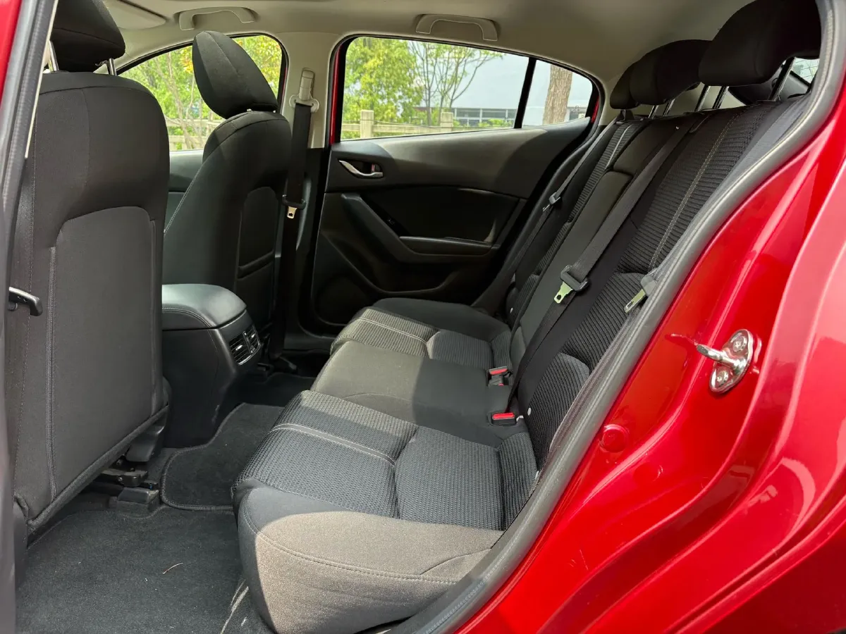 2017 Mazda 3 Axela 1.5L 117HP L4 6AT,autocango,china used car exporter,china ev exporter,chinese used car exporter,chinese used ev exporter