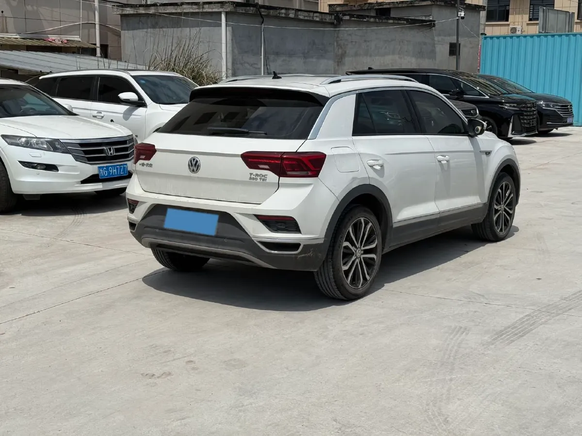 2018 Borgward BX7 2.0T 224HP L4 6AT,autocango,china used car exporter,china ev exporter,chinese used car exporter,chinese used ev exporter