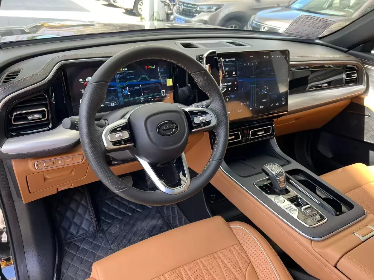 2024 GAC Trumpchi GS8 2.0T 252HP L4 8AT,autocango,china used car exporter,china ev exporter,chinese used car exporter,chinese used ev exporter