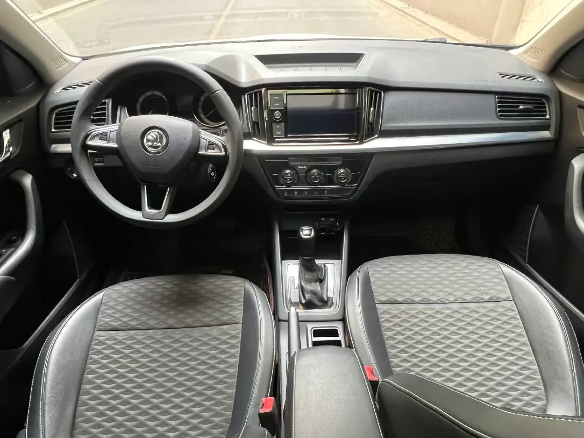 2018 Volkswagen Lavida 1.2T 116HP L4 7DCT,autocango,china used car exporter,china ev exporter,chinese used car exporter,chinese used ev exporter