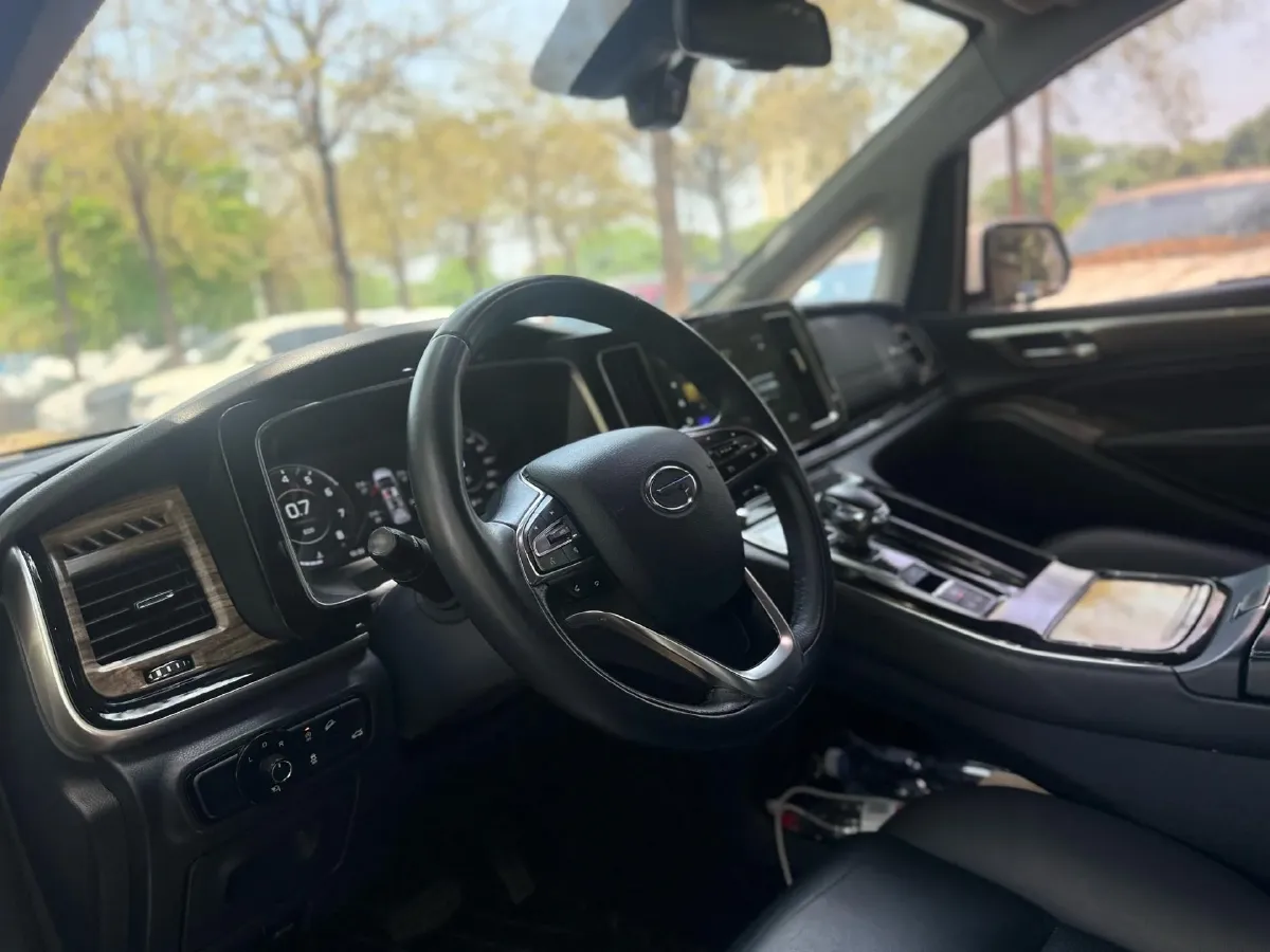 2021 GAC Trumpchi M8 2.0T 252HP L4 8AT,autocango,china used car exporter,china ev exporter,chinese used car exporter,chinese used ev exporter