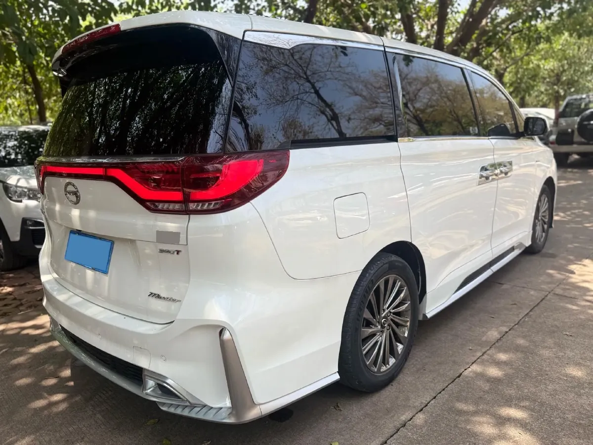 2021 GAC Trumpchi M8 2.0T 252HP L4 8AT,autocango,china used car exporter,china ev exporter,chinese used car exporter,chinese used ev exporter