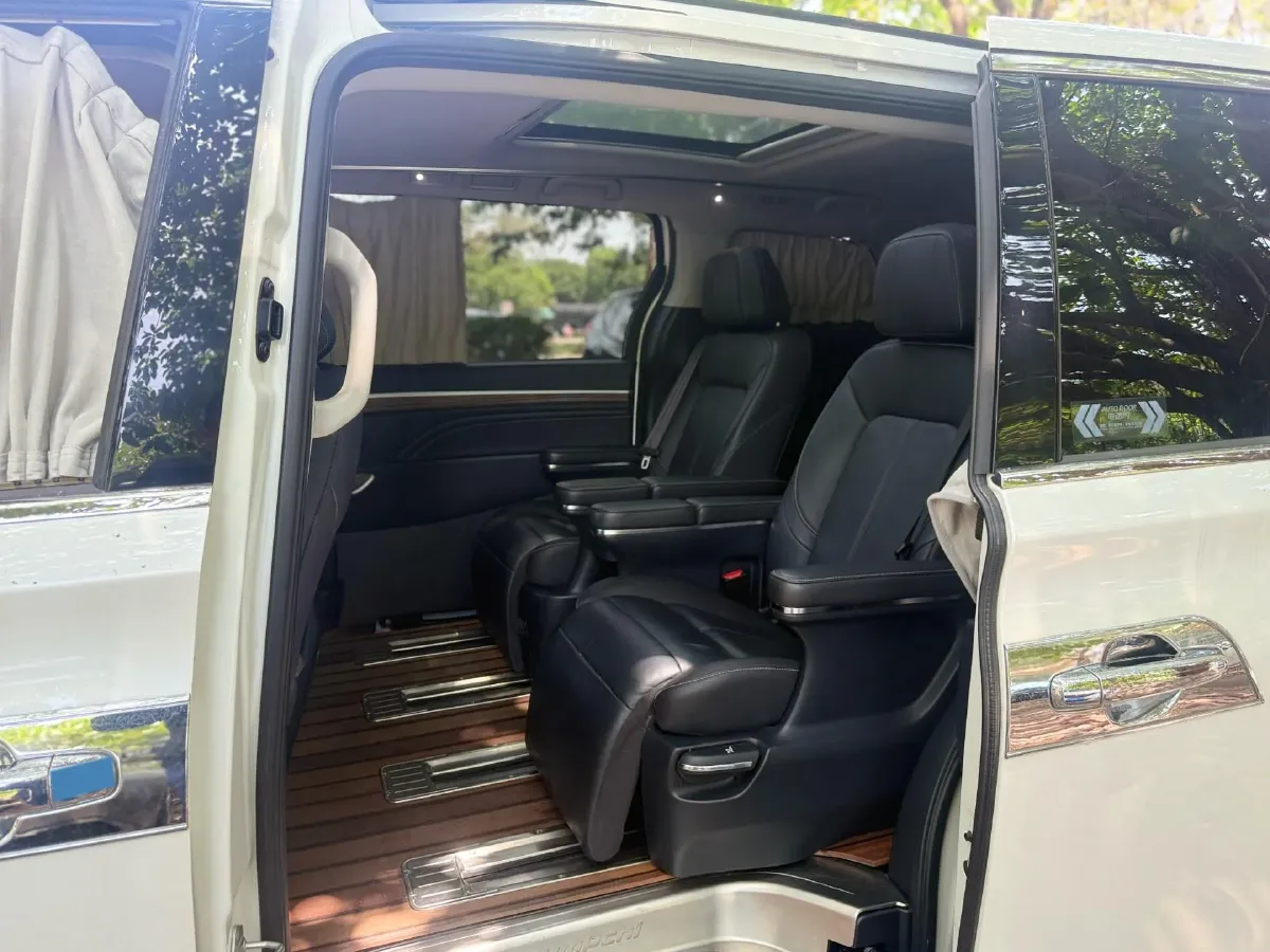 2021 GAC Trumpchi M8 2.0T 252HP L4 8AT,autocango,china used car exporter,china ev exporter,chinese used car exporter,chinese used ev exporter