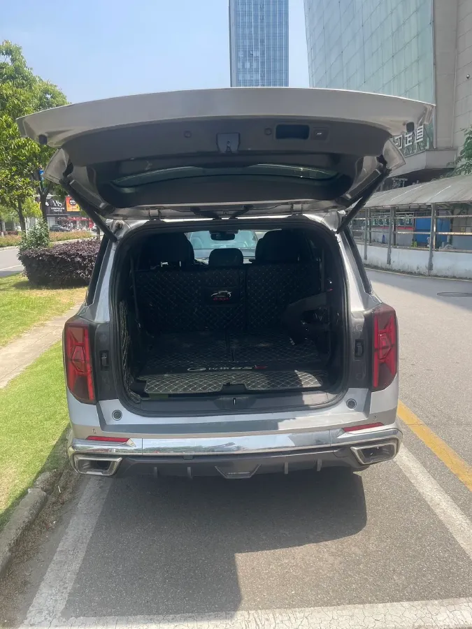 2022 GAC Trumpchi GS8 2.0T 190HP L4 E-CVT Hybrid,autocango,china used car exporter,china ev exporter,chinese used car exporter,chinese used ev exporter