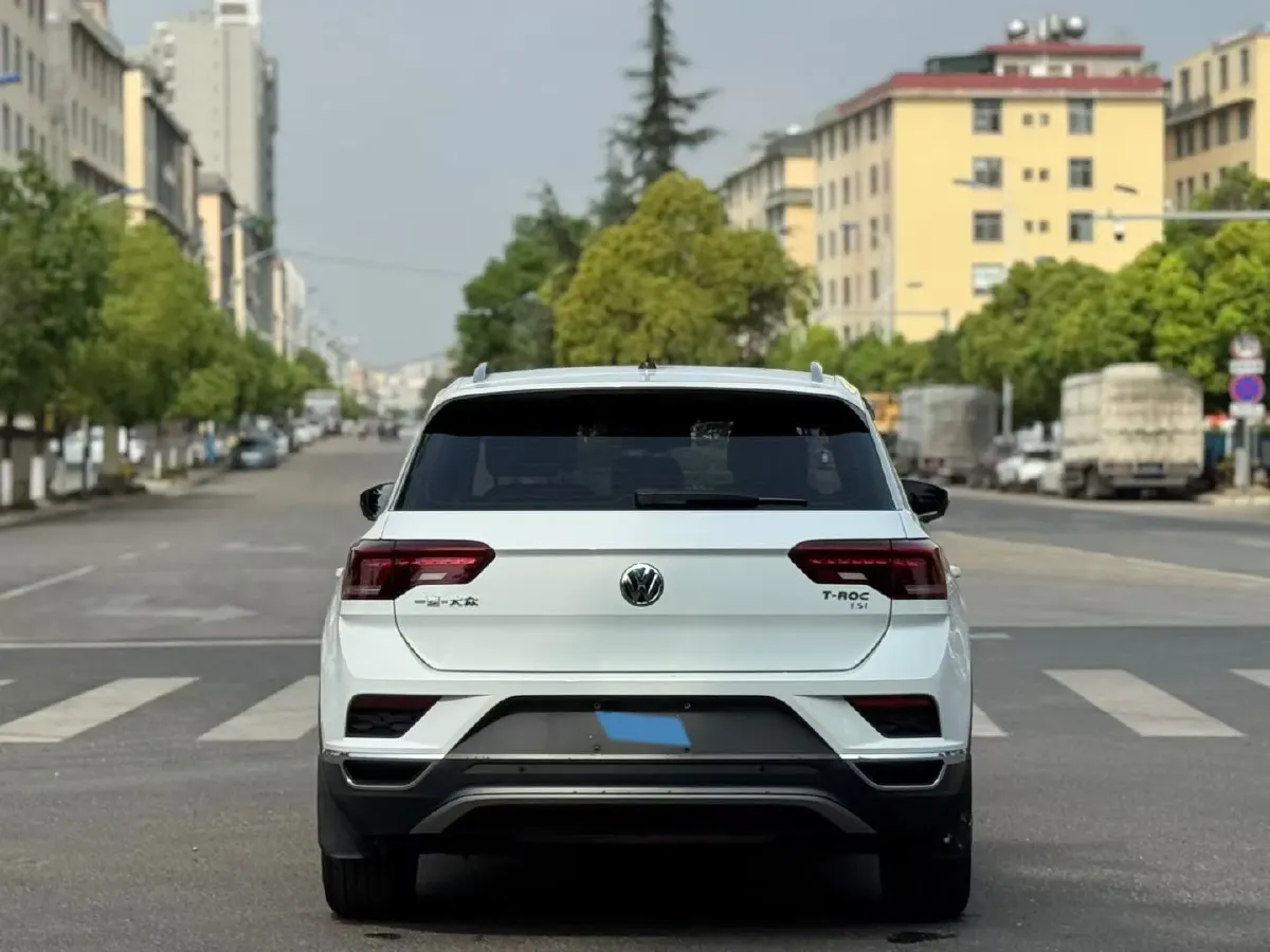 2019 Volkswagen T-Roc 1.4T 131HP L4 7DCT,autocango,china used car exporter,china ev exporter,chinese used car exporter,chinese used ev exporter