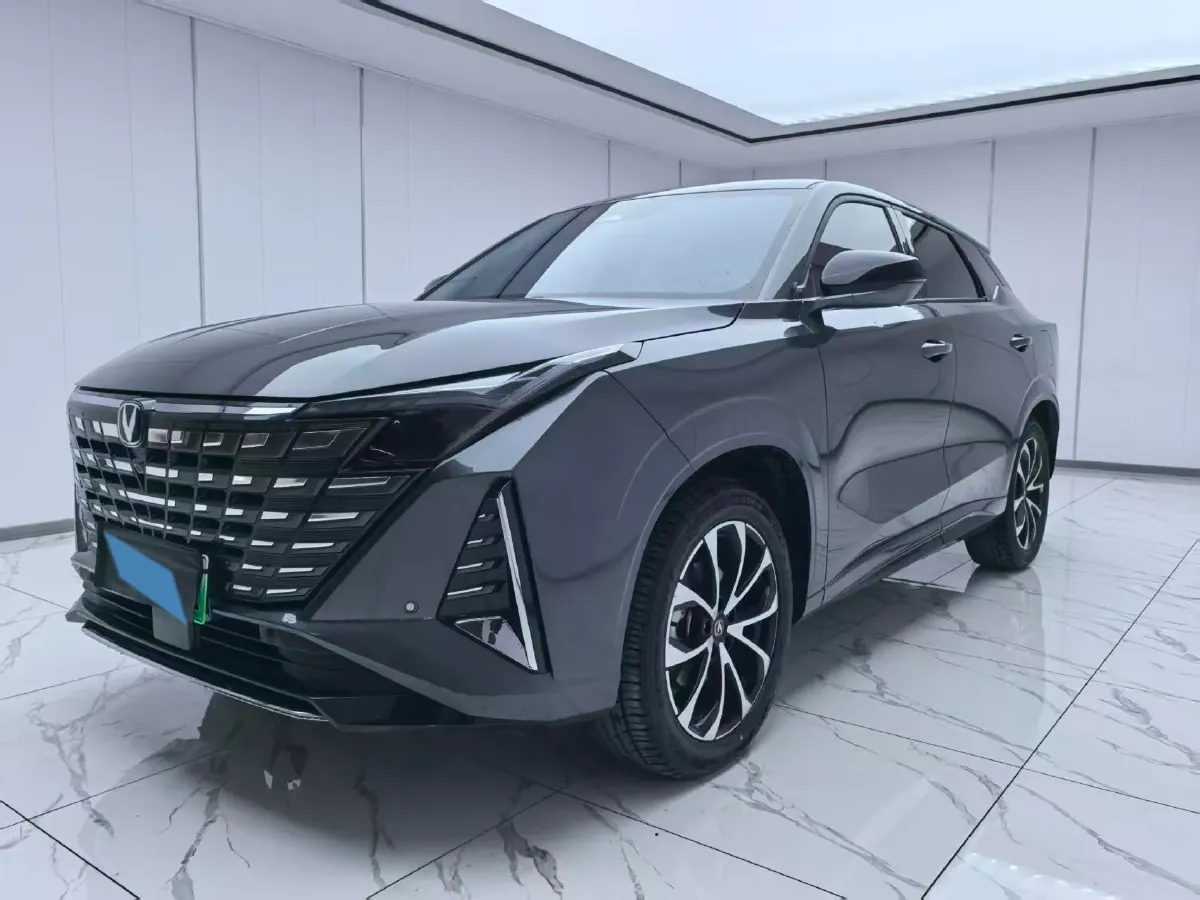 2024 ChangAn UNI-Z 1.5L 98HP L4 E-CVT PHEV 18.4KWH,autocango,china used car exporter,china ev exporter,chinese used car exporter,chinese used ev exporter