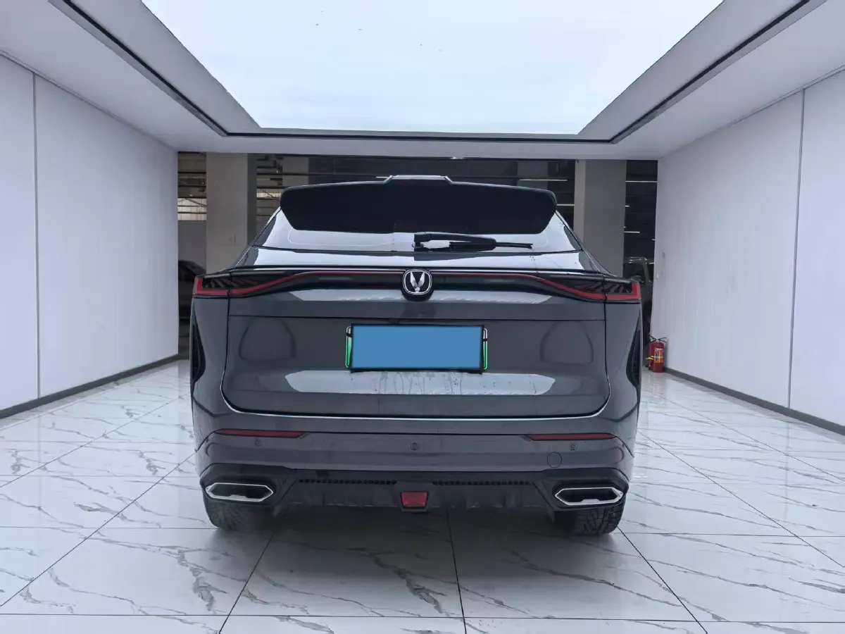 2024 ChangAn UNI-Z 1.5L 98HP L4 E-CVT PHEV 18.4KWH,autocango,china used car exporter,china ev exporter,chinese used car exporter,chinese used ev exporter