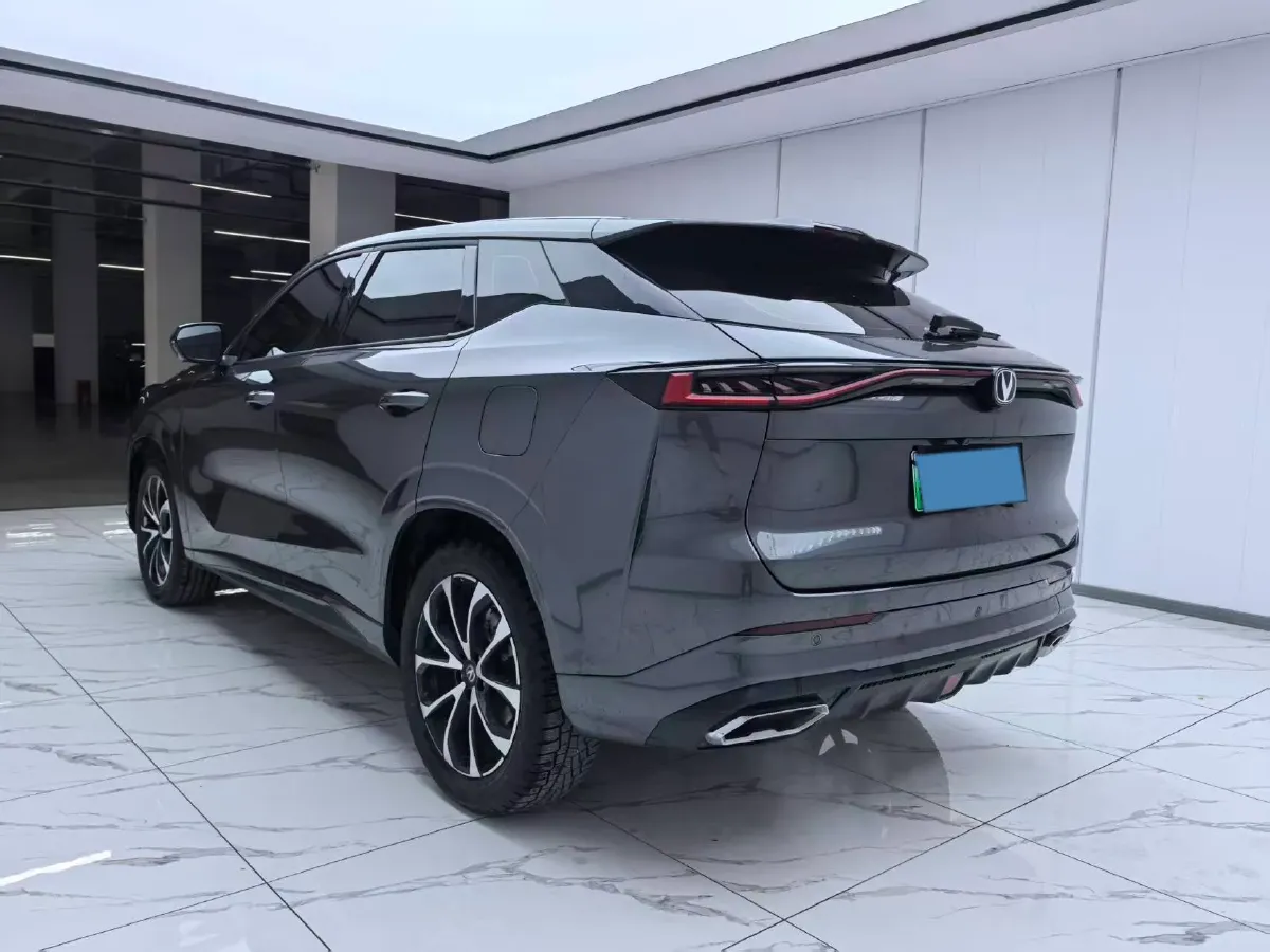 2024 ChangAn UNI-Z 1.5L 98HP L4 E-CVT PHEV 18.4KWH,autocango,china used car exporter,china ev exporter,chinese used car exporter,chinese used ev exporter