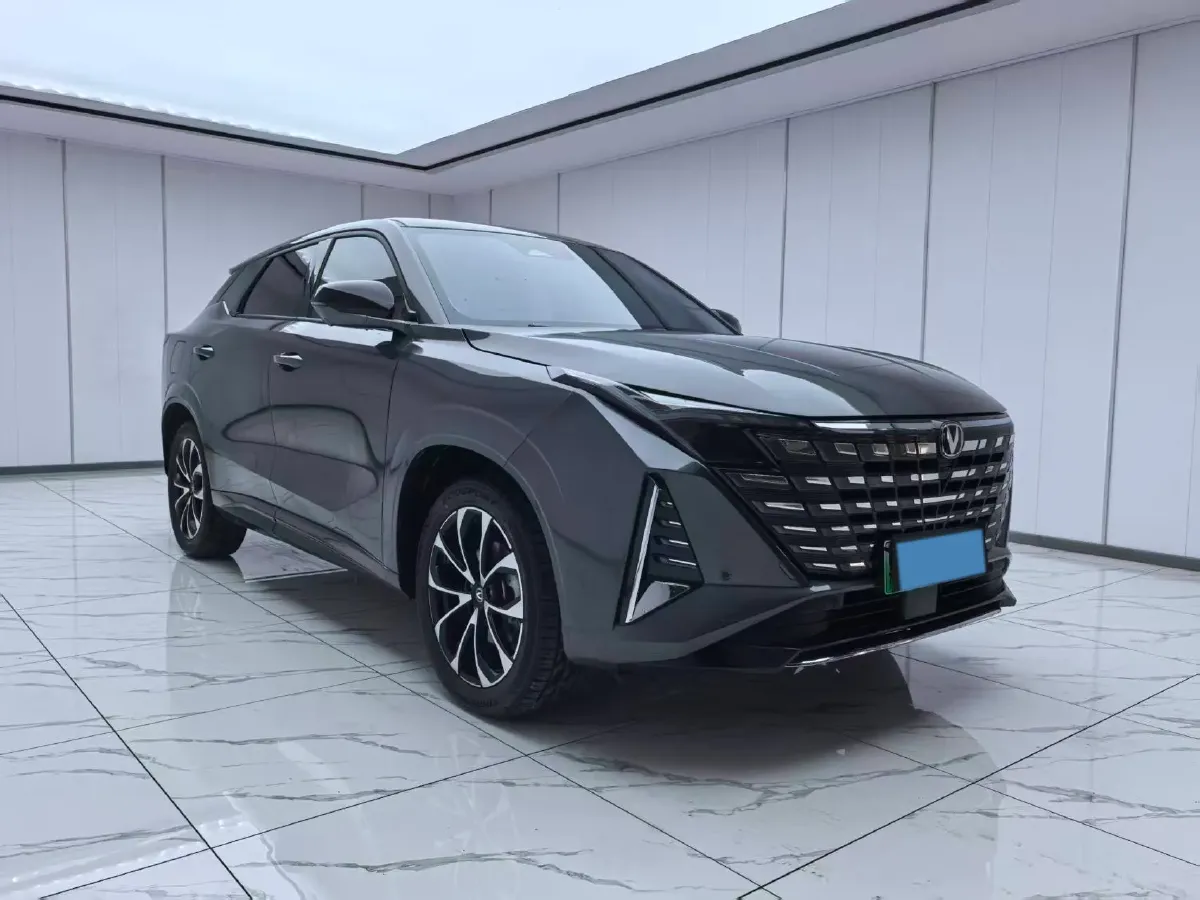 2024 ChangAn UNI-Z 1.5L 98HP L4 E-CVT PHEV 18.4KWH,autocango,china used car exporter,china ev exporter,chinese used car exporter,chinese used ev exporter