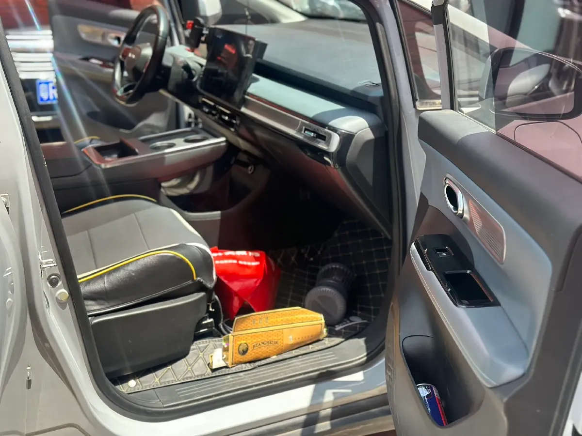 2023 GAC Trumpchi GS4 1.5T 177HP L4 6AT,autocango,china used car exporter,china ev exporter,chinese used car exporter,chinese used ev exporter