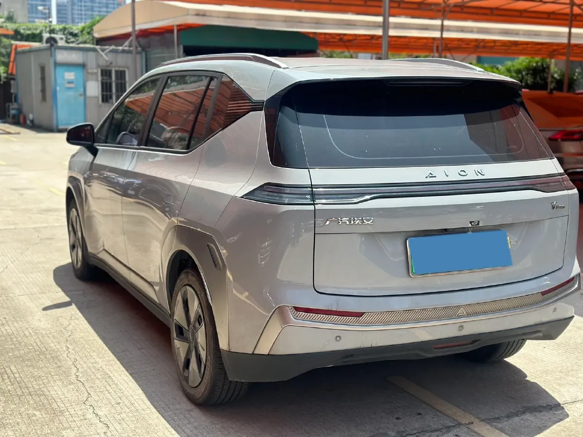 2023 GAC Trumpchi GS4 1.5T 177HP L4 6AT,autocango,china used car exporter,china ev exporter,chinese used car exporter,chinese used ev exporter