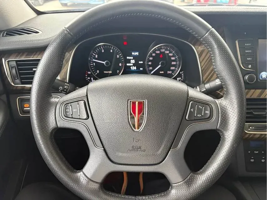 2021 HongQi H7 1.8T 188HP L4 6AT,autocango,china used car exporter,china ev exporter,chinese used car exporter,chinese used ev exporter