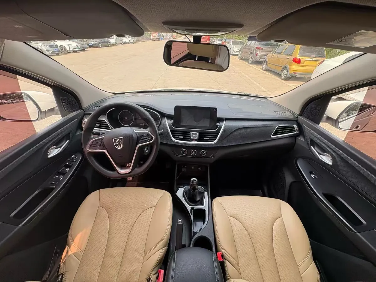 2019 BaoJun 730 1.5T 151HP L4 CVT,autocango,china used car exporter,china ev exporter,chinese used car exporter,chinese used ev exporter