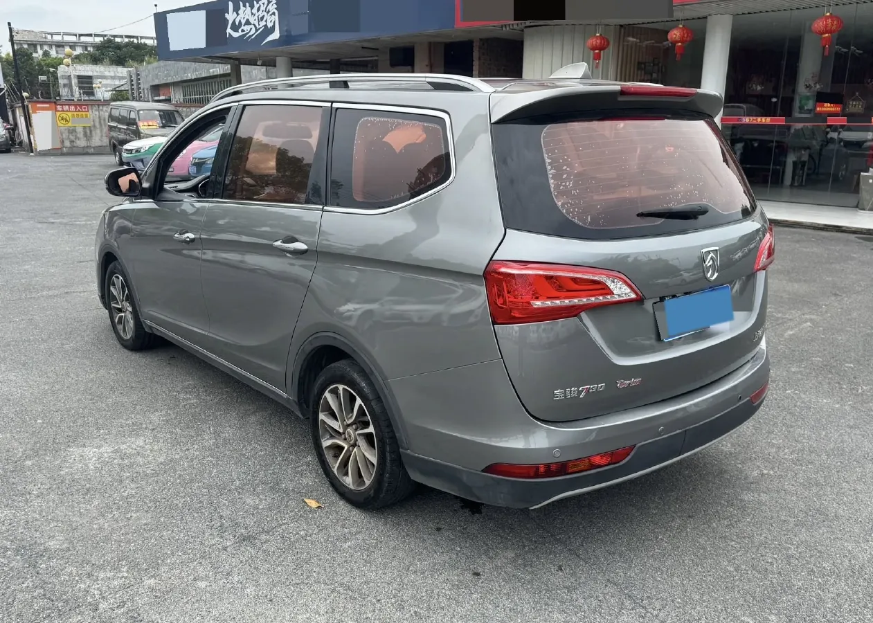 2017 BaoJun 730 1.5T 150HP L4 6DCT,autocango,china used car exporter,china ev exporter,chinese used car exporter,chinese used ev exporter