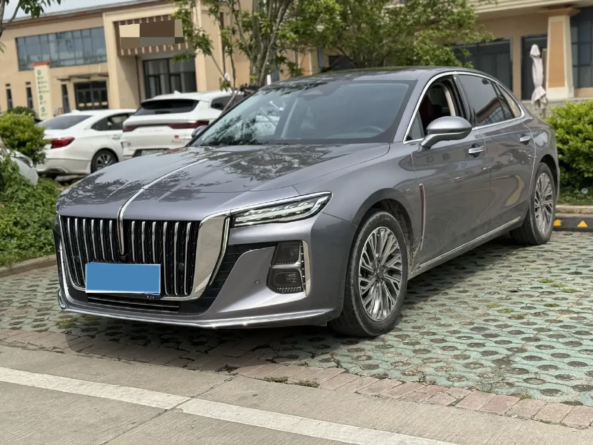 2023 HongQi H5 1.5T 169HP L4 E-CVT Hybrid,autocango,china used car exporter,china ev exporter,chinese used car exporter,chinese used ev exporter