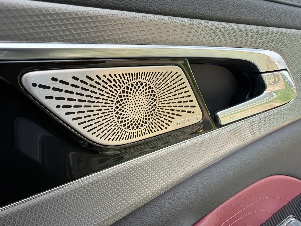 2023 HongQi H5 1.5T 169HP L4 E-CVT Hybrid,autocango,china used car exporter,china ev exporter,chinese used car exporter,chinese used ev exporter