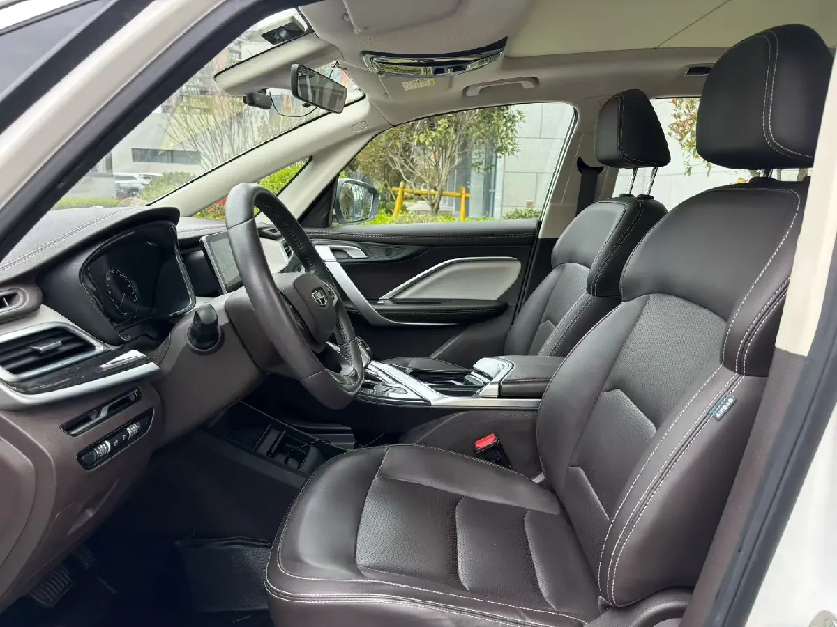 2021 Geely JiaJi 1.8T 184HP L4 7DCT,autocango,china used car exporter,china ev exporter,chinese used car exporter,chinese used ev exporter