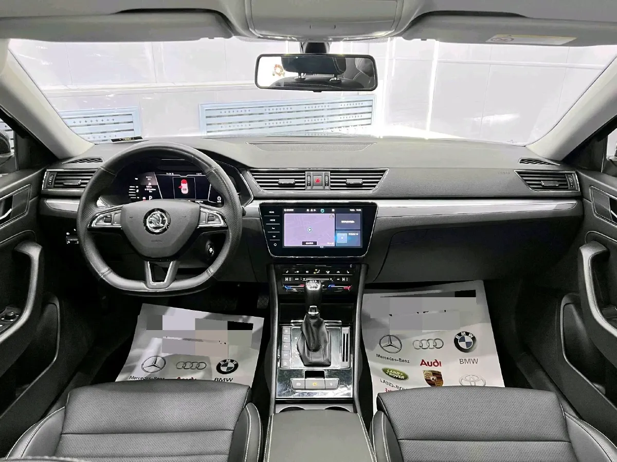 2023 Skoda Superb 1.4T 150HP L4 7DCT,autocango,china used car exporter,china ev exporter,chinese used car exporter,chinese used ev exporter