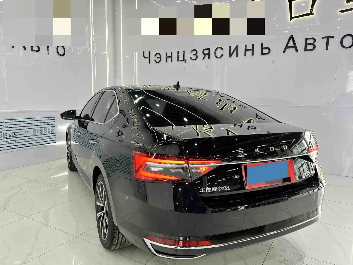 2023 Skoda Superb 1.4T 150HP L4 7DCT,autocango,china used car exporter,china ev exporter,chinese used car exporter,chinese used ev exporter