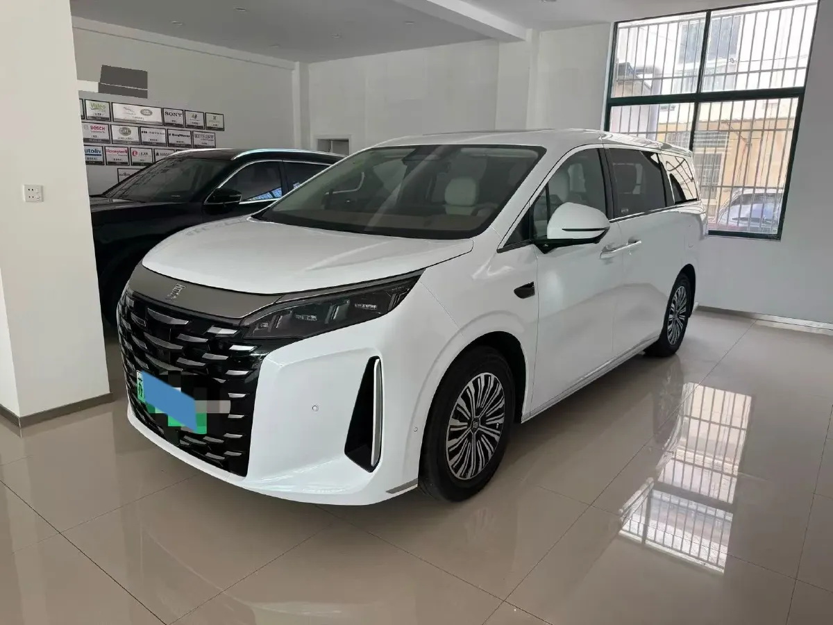 2025 BYD Xia 1.5T 156HP L4 E-CVT PHEV 20.39KWH,autocango,china used car exporter,china ev exporter,chinese used car exporter,chinese used ev exporter